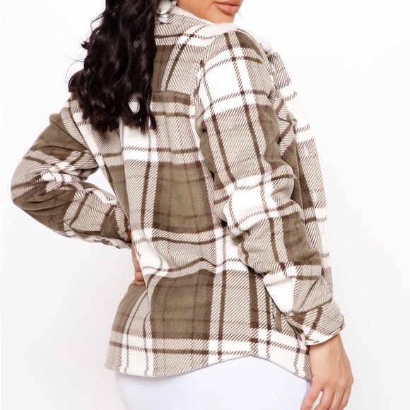 Fashion Nova Cozy Days Plaid Shacket - Taupe/combo - Picture 4 of 12